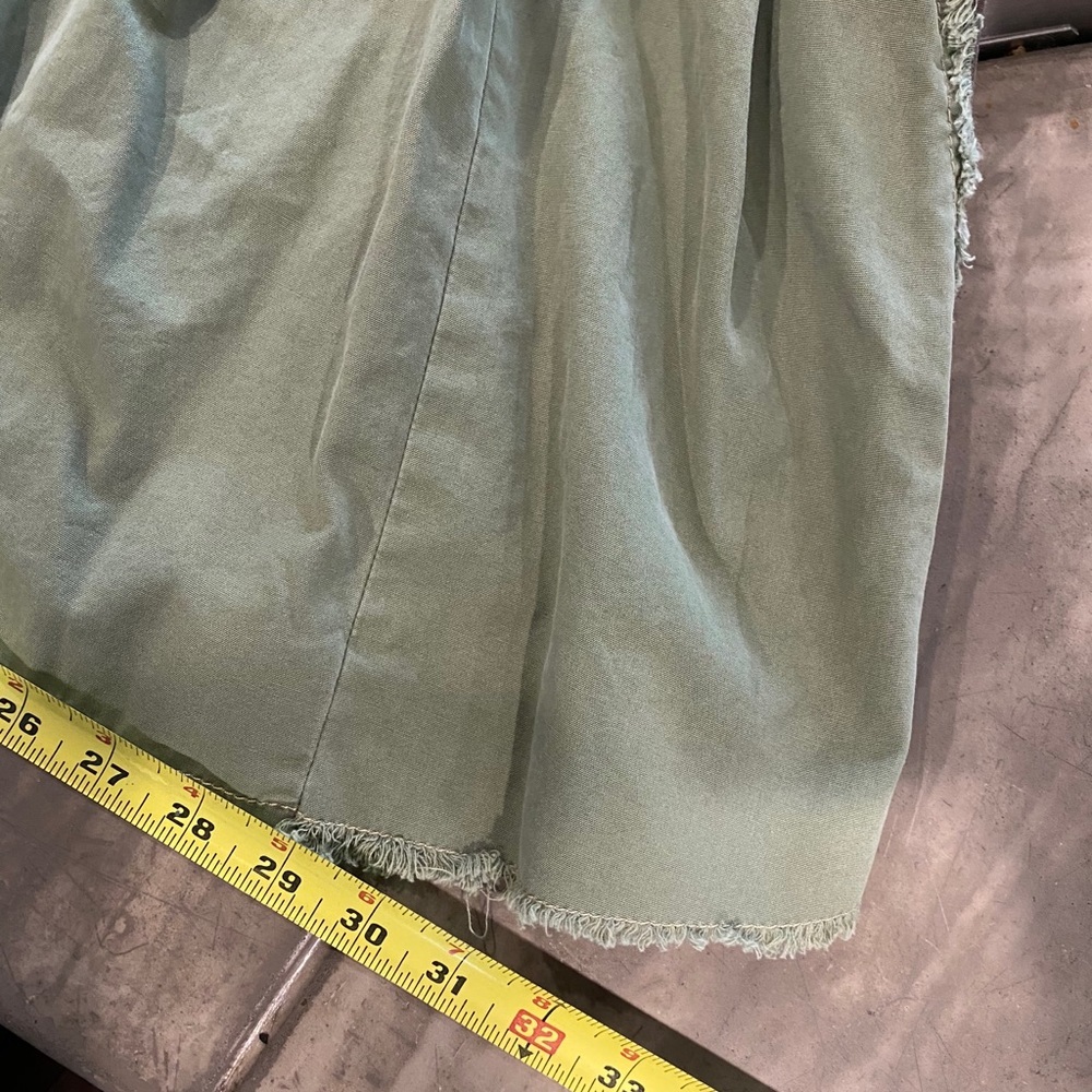 UNIQUE and FUN skirt- like NEW!! ZOOM IN🕵🏻 - Picture 4 of 11